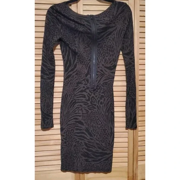 Alice + Olivia SCOOP Cheetah Animal Print Mid Length Fitted Dress - Picture 4 of 10